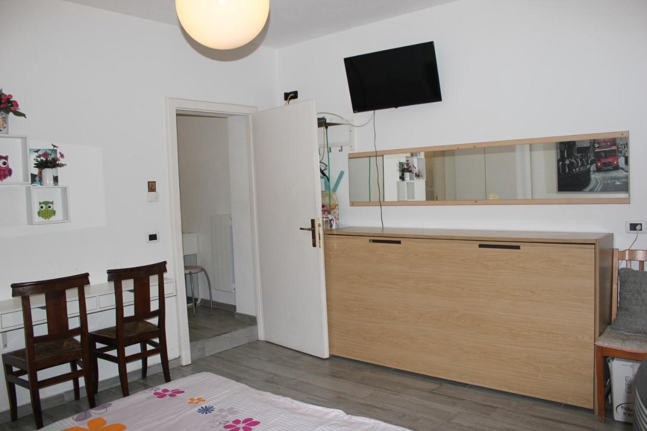 Casa Danilo Apartment Cadegliano Viconago Екстериор снимка